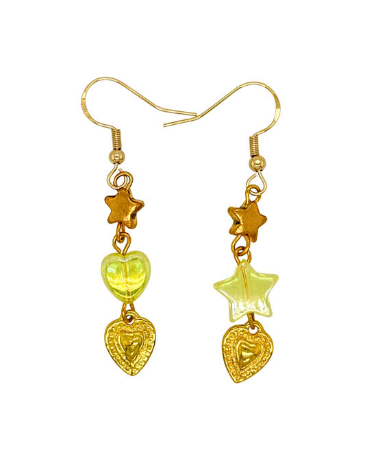 Starlit Hearts in Gold