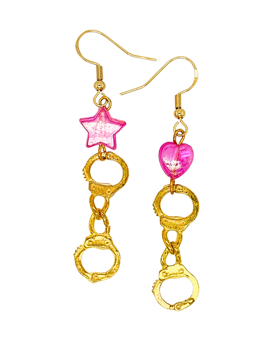 Sweet Cuffs Earrings in Gold & Fizzy Strawberry